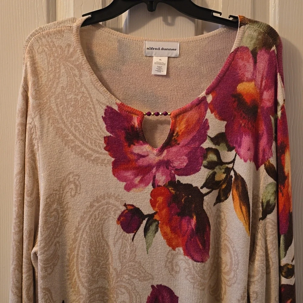 ALFRED DUNNER BRAND WOMEN'S WINE AND IVORY FLORAL SWEATER  SIZE XL